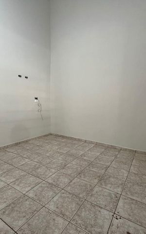 Casa para alugar com 200m², 3 quartos e 3 vagas Casa para alugar com 200m², 3 quartos e 3 vagasSala
