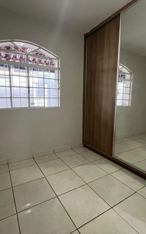 Casa para alugar com 200m², 3 quartos e 3 vagas Casa para alugar com 200m², 3 quartos e 3 vagasQuarto