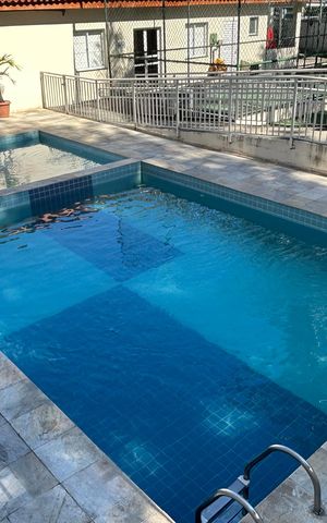 Apartamento para alugar com 70m², 2 quartos e 1 vagaÁrea comum - Piscina