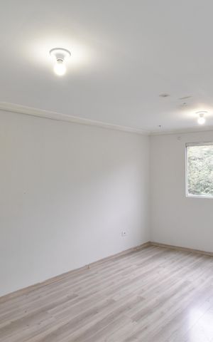 Casa para alugar com 182m², 2 quartos e 1 vagaQuarto 