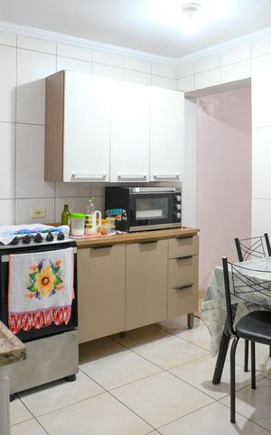Casa à venda com 130m², 2 quartos e sem vaga Casa à venda com 130m², 2 quartos e sem vagaCozinha