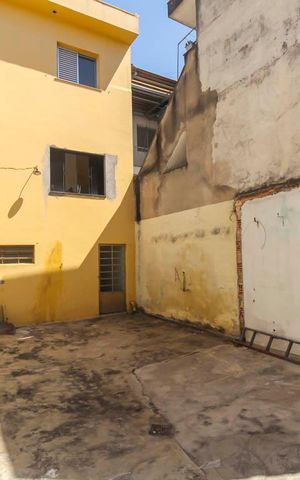 Casa à venda com 200m², 3 quartos e 3 vagasQuintal
