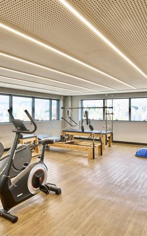 Apartamento à venda com 68m², 2 quartos e 2 vagas Apartamento à venda com 68m², 2 quartos e 2 vagasÁrea comum - Academia