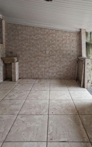 Casa à venda com 147m², 1 quarto e 1 vaga Casa à venda com 147m², 1 quarto e 1 vagaÁrea de serviço