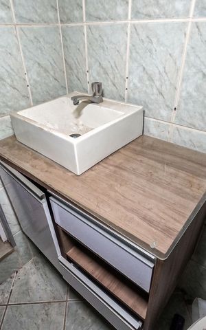 Casa à venda com 147m², 1 quarto e 1 vaga Casa à venda com 147m², 1 quarto e 1 vagaBanheiro social