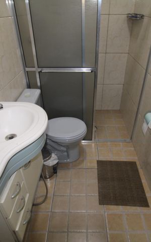 Casa para alugar com 123m², 3 quartos e 2 vagasBanheiro