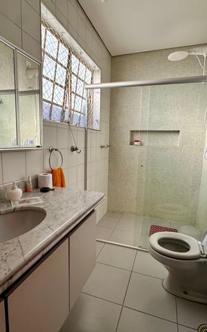 Casa para alugar com 260m², 3 quartos e 2 vagas Casa para alugar com 260m², 3 quartos e 2 vagasBanheiro 2