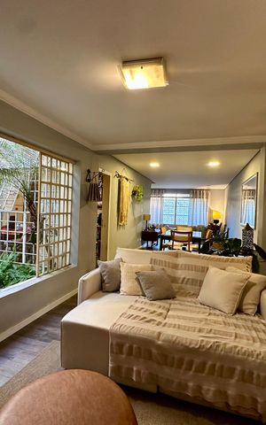 Casa para alugar com 260m², 3 quartos e 2 vagas Casa para alugar com 260m², 3 quartos e 2 vagasSala