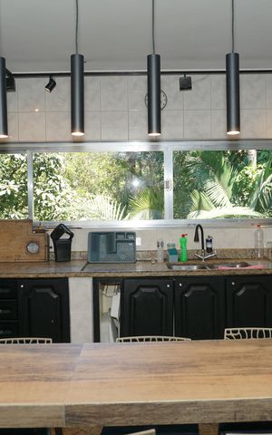 Casa para alugar com 625m², 5 quartos e 5 vagasCozinha do Salão de Festas