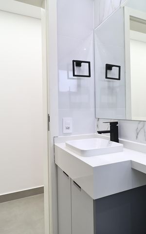 Apartamento para alugar com 80m², 3 quartos e 2 vagas Apartamento para alugar com 80m², 3 quartos e 2 vagasBanheiro