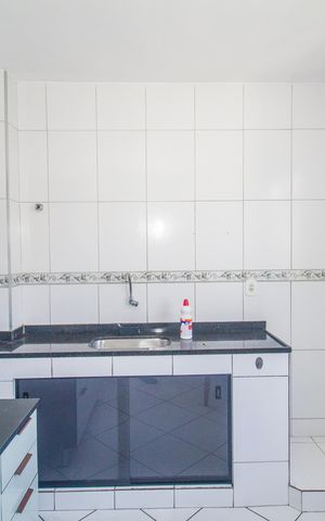 Casa para alugar com 300m², 4 quartos e sem vaga Casa para alugar com 300m², 4 quartos e sem vagaCozinha e Área de Serviço