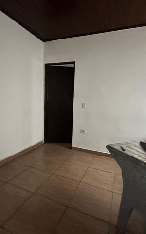 Casa para alugar com 30m², 1 quarto e sem vaga Casa para alugar com 30m², 1 quarto e sem vagaSala/Cozinha