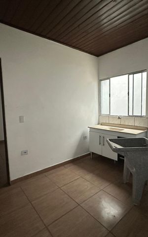 Casa para alugar com 30m², 1 quarto e sem vaga Casa para alugar com 30m², 1 quarto e sem vagaSala/Cozinha
