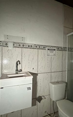 Casa para alugar com 50m², 2 quartos e sem vaga Casa para alugar com 50m², 2 quartos e sem vagaBanheiro