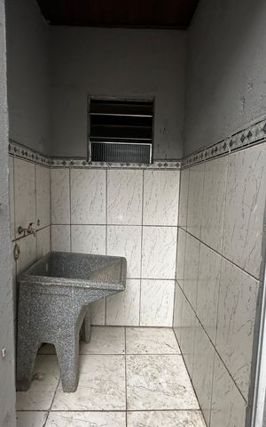 Casa para alugar com 50m², 2 quartos e sem vaga Casa para alugar com 50m², 2 quartos e sem vagaÁrea de Serviço