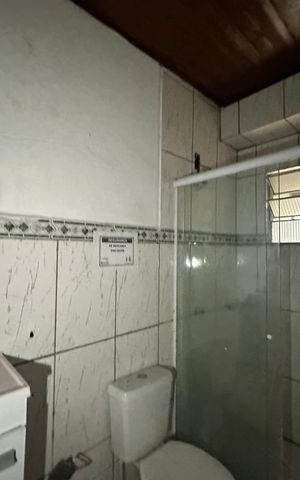 Casa para alugar com 50m², 2 quartos e sem vaga Casa para alugar com 50m², 2 quartos e sem vagaBanheiro