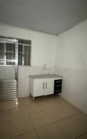 Casa para alugar com 25m², 1 quarto e sem vaga Casa para alugar com 25m², 1 quarto e sem vagaSala/Cozinha