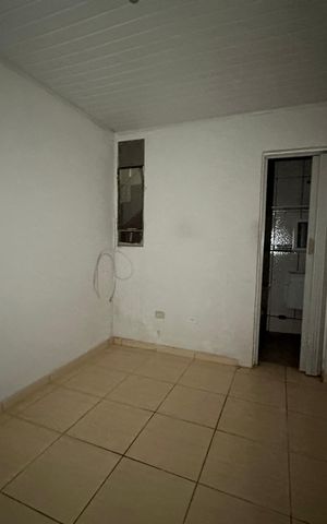 Casa para alugar com 25m², 1 quarto e sem vaga Casa para alugar com 25m², 1 quarto e sem vagaQuarto
