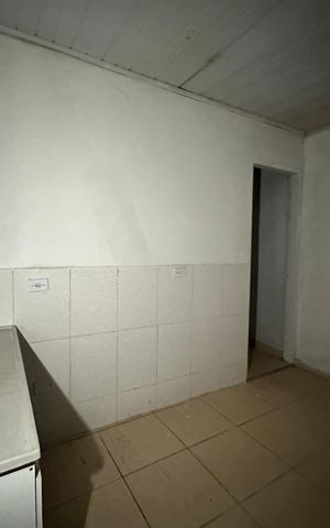 Casa para alugar com 25m², 1 quarto e sem vaga Casa para alugar com 25m², 1 quarto e sem vagaSala/Cozinha