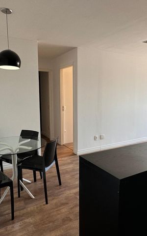Apartamento para alugar com 67m², 2 quartos e 1 vaga
