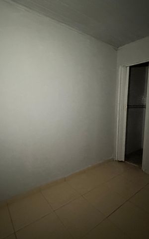 Casa para alugar com 30m², 1 quarto e sem vagaQuarto