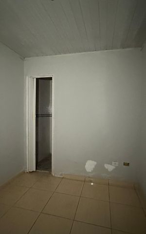 Casa para alugar com 30m², 1 quarto e sem vagaQuarto