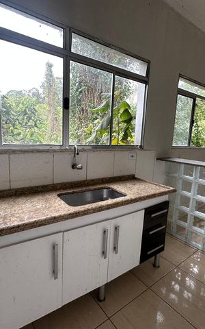 Casa para alugar com 40m², 1 quarto e sem vaga Casa para alugar com 40m², 1 quarto e sem vagaSala/Cozinha