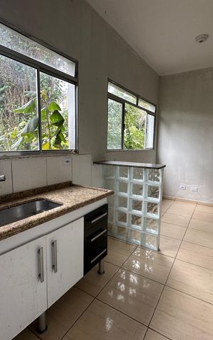 Casa para alugar com 40m², 1 quarto e sem vaga Casa para alugar com 40m², 1 quarto e sem vagaSala/Cozinha