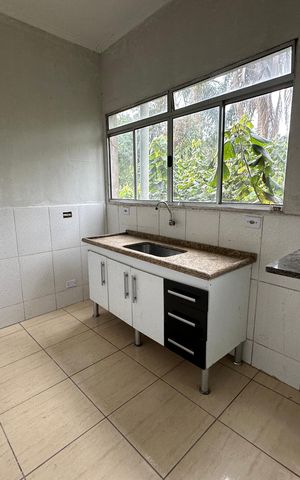 Casa para alugar com 40m², 1 quarto e sem vaga Casa para alugar com 40m², 1 quarto e sem vagaSala/Cozinha