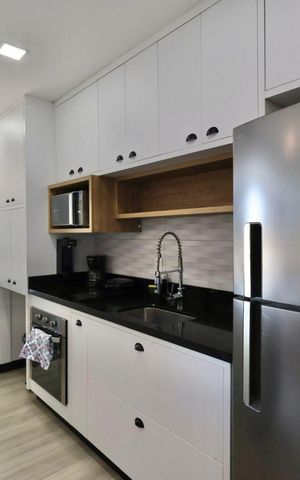 Apartamento à venda com 42m², 1 quarto e 1 vaga Apartamento à venda com 42m², 1 quarto e 1 vagaCozinha e Área de Serviço