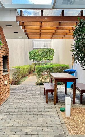 Apartamento à venda com 42m², 1 quarto e 1 vaga Apartamento à venda com 42m², 1 quarto e 1 vagaÁrea comum - Churrasqueira