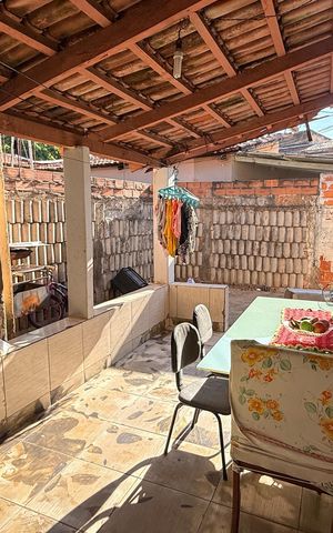 Casa à venda com 495m², 6 quartos e 4 vagasVaranda