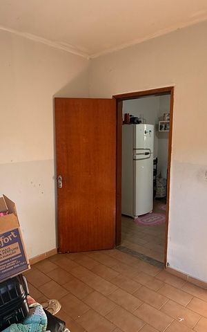 Casa à venda com 495m², 6 quartos e 4 vagasQuarto 2
