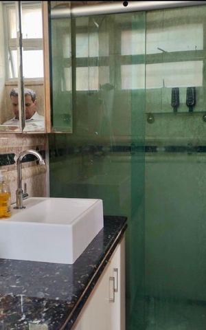 Apartamento para alugar com 160m², 3 quartos e 1 vaga