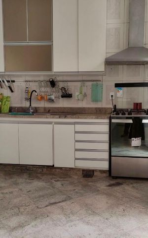 Apartamento para alugar com 160m², 3 quartos e 1 vaga Apartamento para alugar com 160m², 3 quartos e 1 vagaCozinha