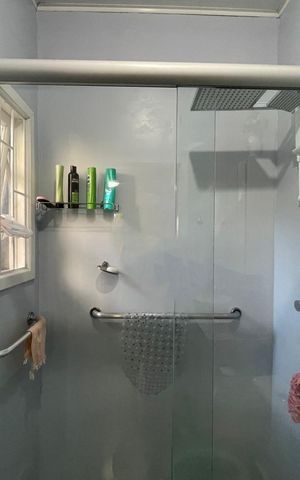 Casa à venda com 150m², 3 quartos e 4 vagas