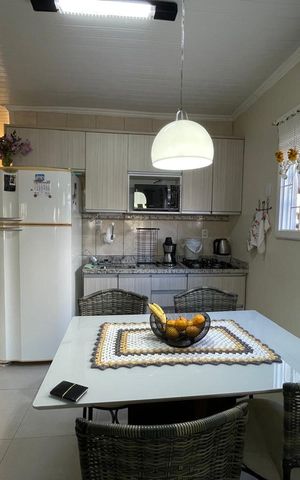 Casa à venda com 150m², 3 quartos e 4 vagas