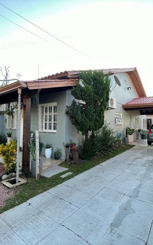 Casa à venda com 150m², 3 quartos e 4 vagas