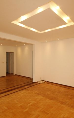 Apartamento para alugar com 158m², 4 quartos e 2 vagasSala
