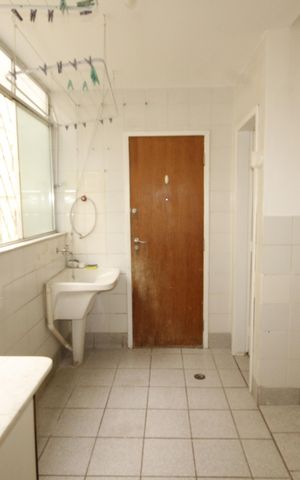 Apartamento para alugar com 158m², 4 quartos e 2 vagasÁrea de serviço