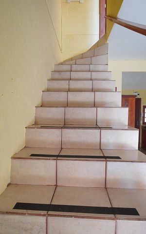 Casa de condomínio para alugar com 68m², 1 quarto e 1 vagaCorredor