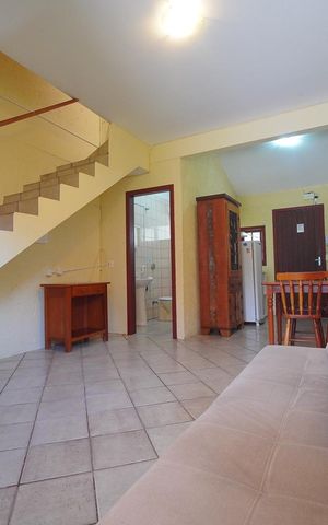 Casa de condomínio para alugar com 68m², 1 quarto e 1 vagaSala 