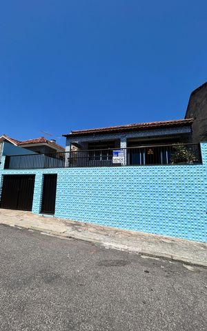Casa à venda com 200m², 3 quartos e 1 vaga
