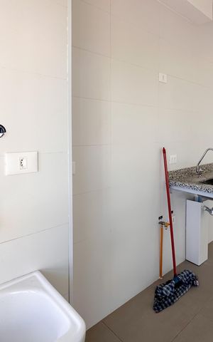 Apartamento à venda com 61m², 2 quartos e 1 vaga Apartamento à venda com 61m², 2 quartos e 1 vagaÁrea de Serviço