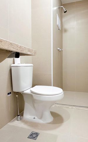 Apartamento à venda com 61m², 2 quartos e 1 vaga Apartamento à venda com 61m², 2 quartos e 1 vagaBanheiro da Suíte