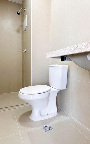 Apartamento à venda com 61m², 2 quartos e 1 vaga Apartamento à venda com 61m², 2 quartos e 1 vagaBanheiro Social