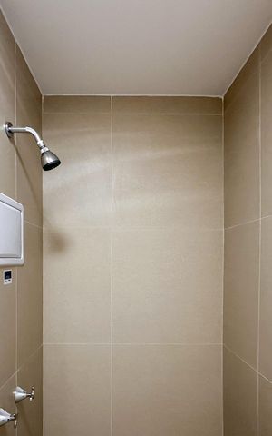 Apartamento à venda com 61m², 2 quartos e 1 vaga Apartamento à venda com 61m², 2 quartos e 1 vagaBanheiro da Suíte
