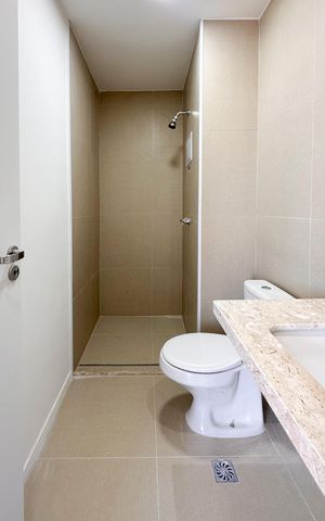 Apartamento à venda com 61m², 2 quartos e 1 vaga Apartamento à venda com 61m², 2 quartos e 1 vagaBanheiro Social