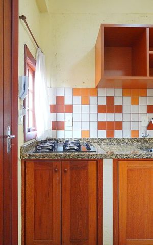 Casa de condomínio para alugar com 78m², 2 quartos e 1 vagaCozinha