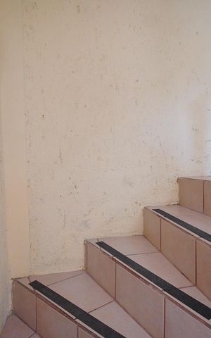 Casa de condomínio para alugar com 78m², 2 quartos e 1 vagaEscada de Acesso a Cobertura 